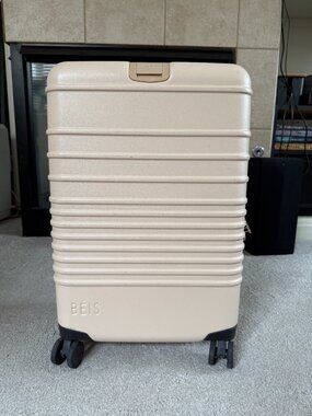The Carry-On Roller BEIS